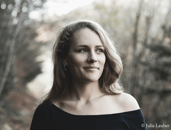 Liebeslieder von Laura Braun Musikerin Laura Braun ©Julia Lauber